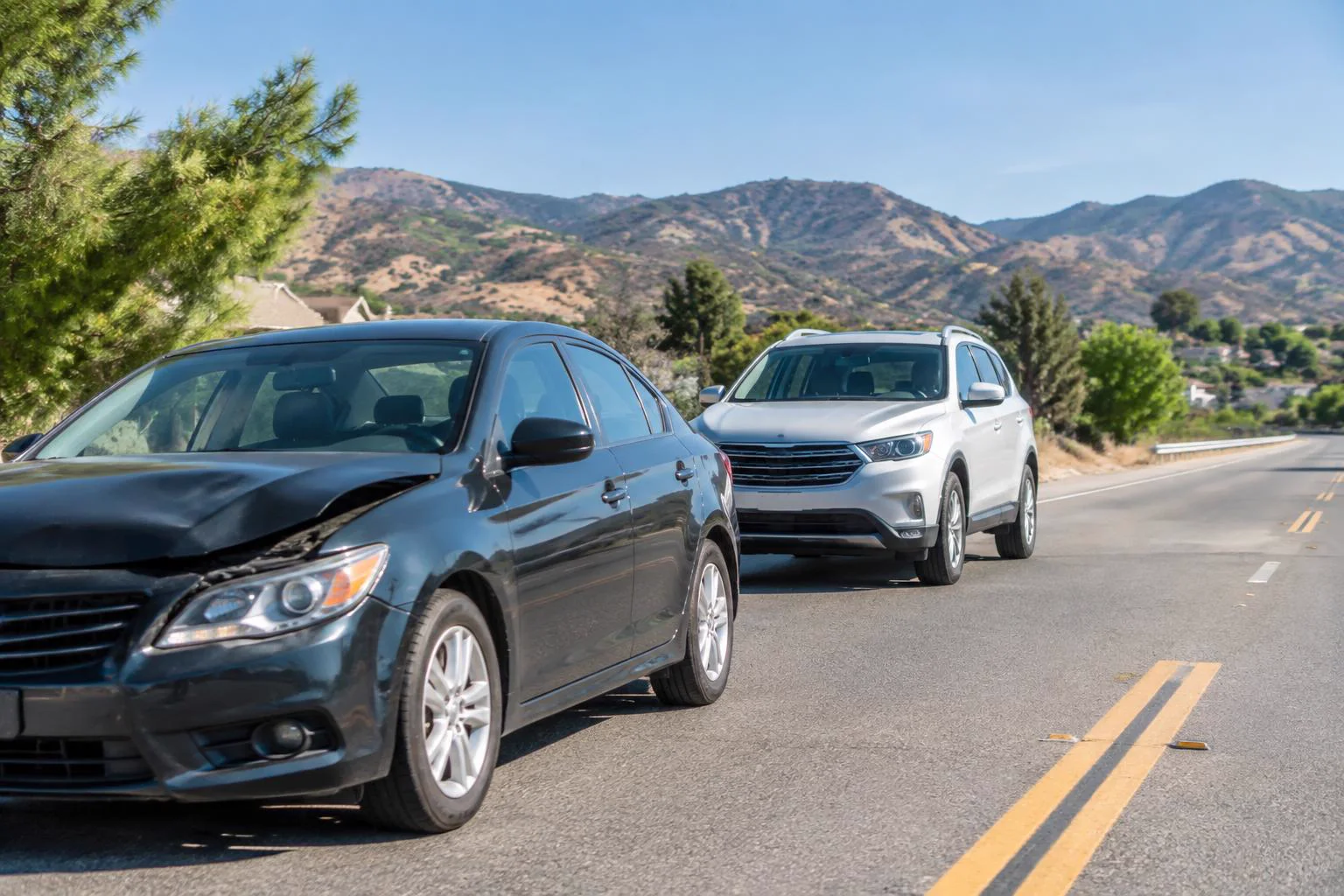 Cars traveling on a foothill road in Saugus, California